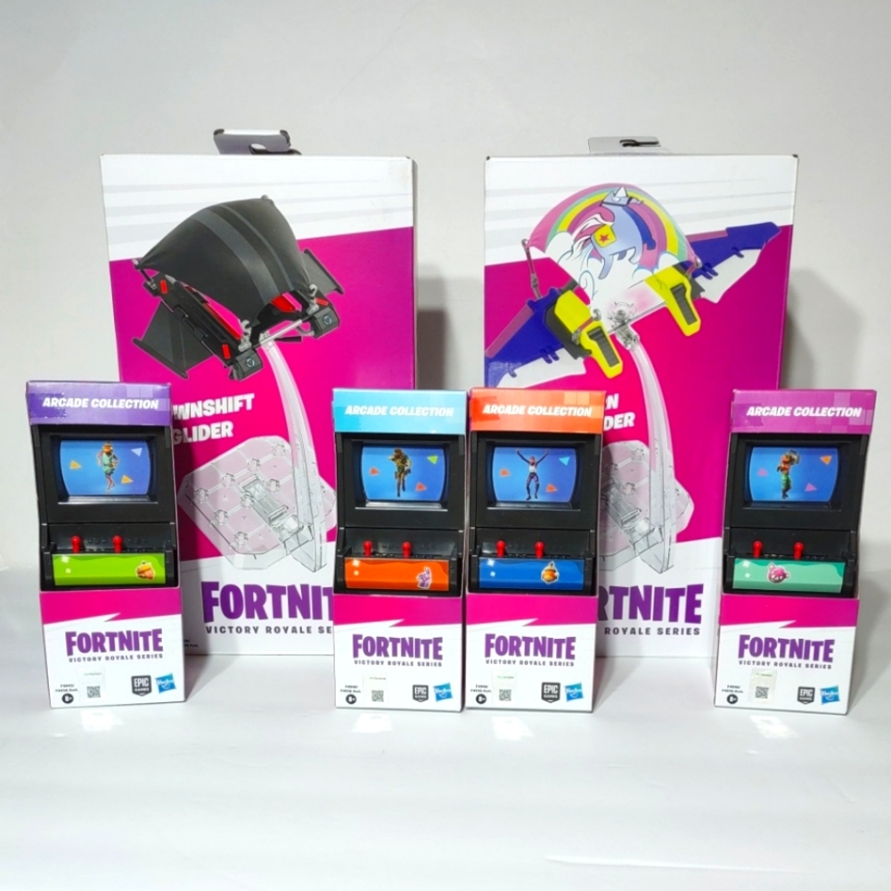 NIBs Fortnite bundle 4 arcade cabinets and 2 gliders